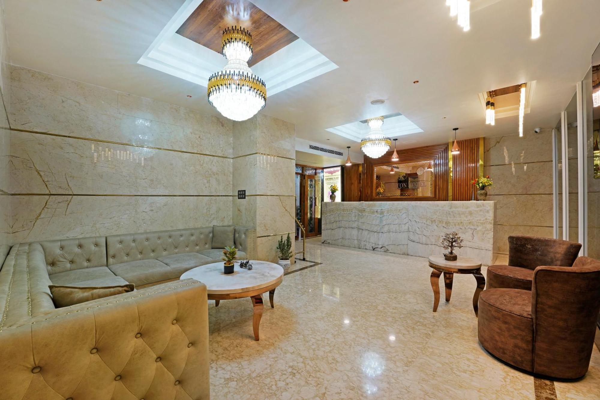 Kingston Hotel Бангалор Экстерьер фото