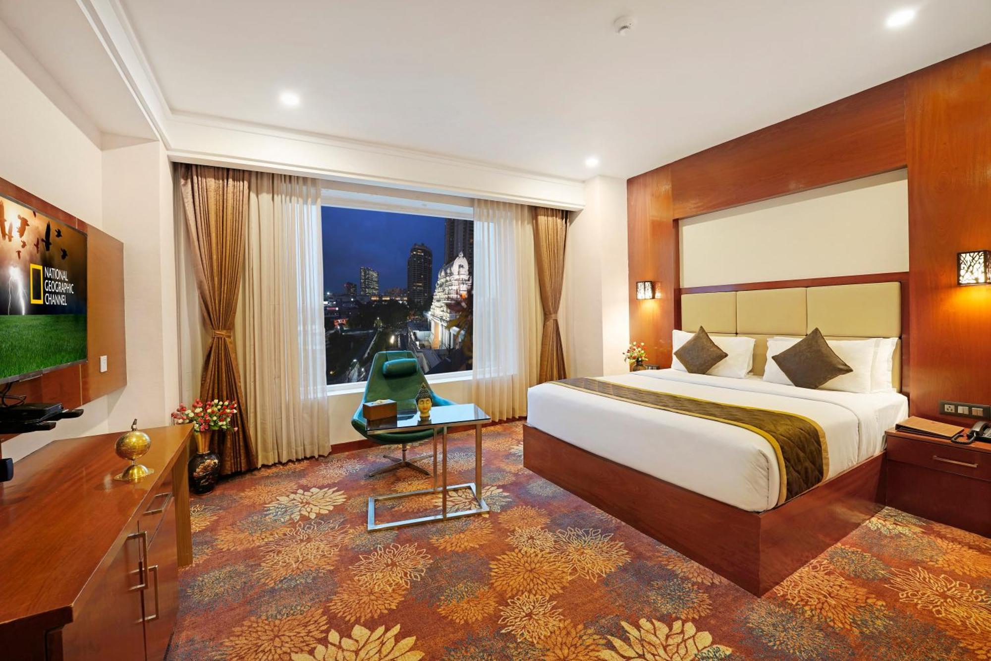 Kingston Hotel Бангалор Экстерьер фото